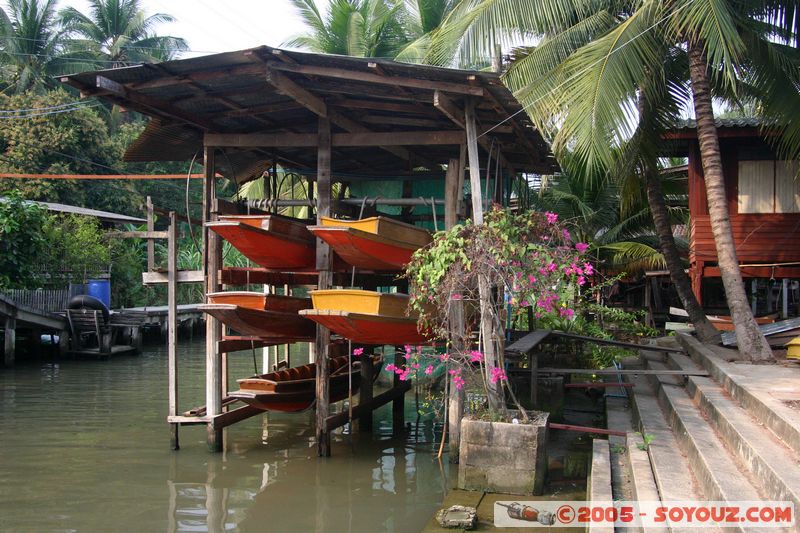 Damnoen Saduak
Mots-clés: thailand bateau