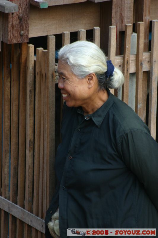 Damnoen Saduak - Marche Flottant
Mots-clés: thailand Marche floating market personnes