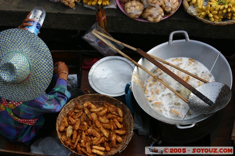 Damnoen Saduak - Marche Flottant
Mots-clés: thailand Marche floating market