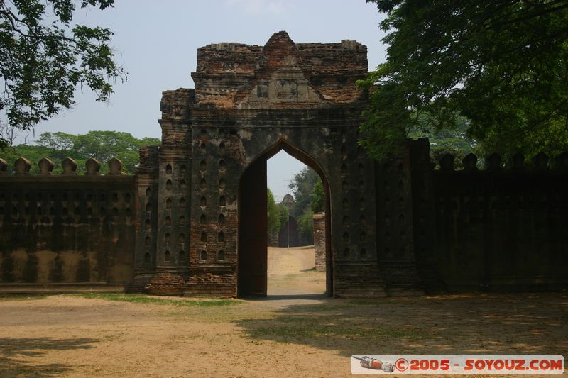 Lop Buri - Phra Narai Rajanivet
Mots-clés: thailand Ruines