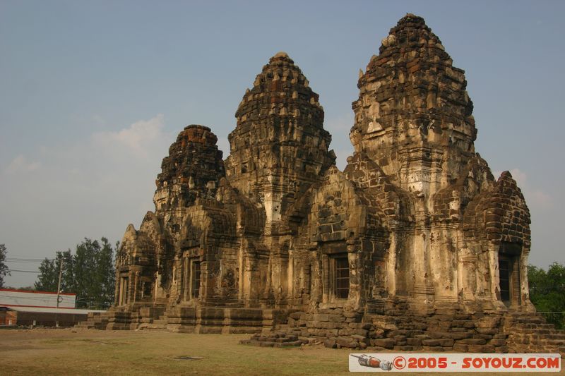 Lop Buri - Phra Prang Sam Yod
Mots-clés: thailand Ruines