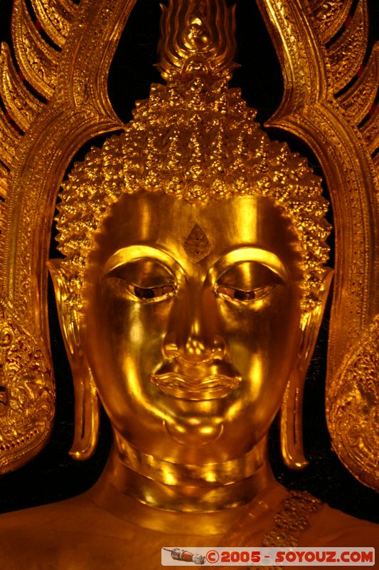 Phitsanulok - Wat Yai - Phra Phuttha Chinnarat
Mots-clés: thailand Boudhiste sculpture