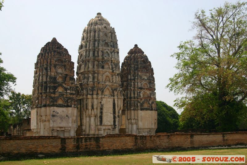 Sukhothai - Wat Si Sawai
Mots-clés: thailand patrimoine unesco Ruines Boudhiste