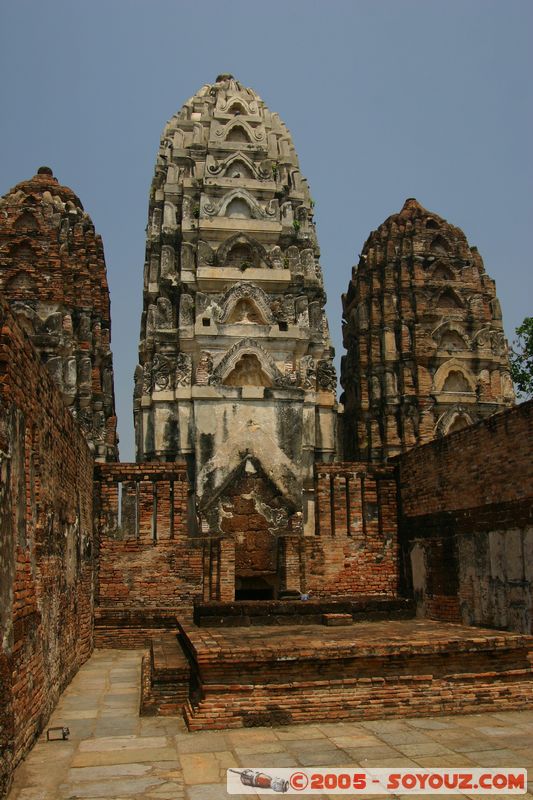 Sukhothai - Wat Si Sawai
Mots-clés: thailand patrimoine unesco Ruines Boudhiste