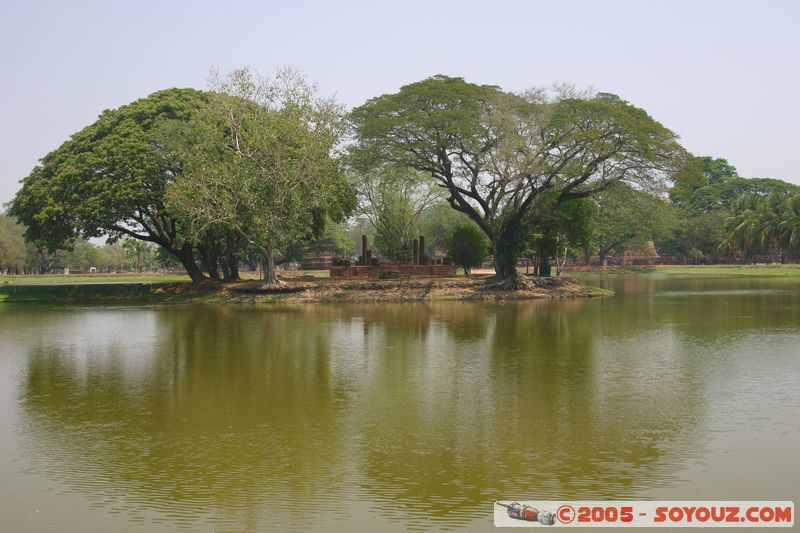 Sukhothai - Wat Trapang Ngoen
Mots-clés: thailand patrimoine unesco Ruines Boudhiste