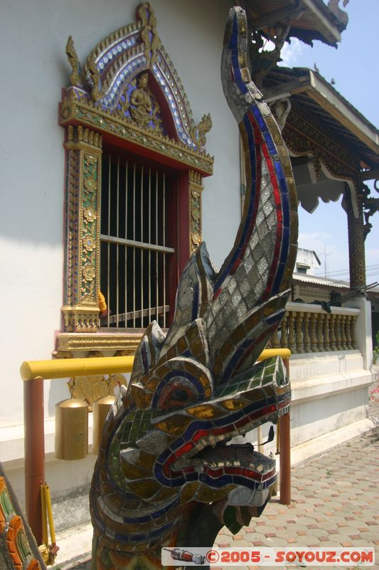 Chiang Mai - Wat Chiang Mun
Mots-clés: thailand Boudhiste sculpture Wat Chiang Man