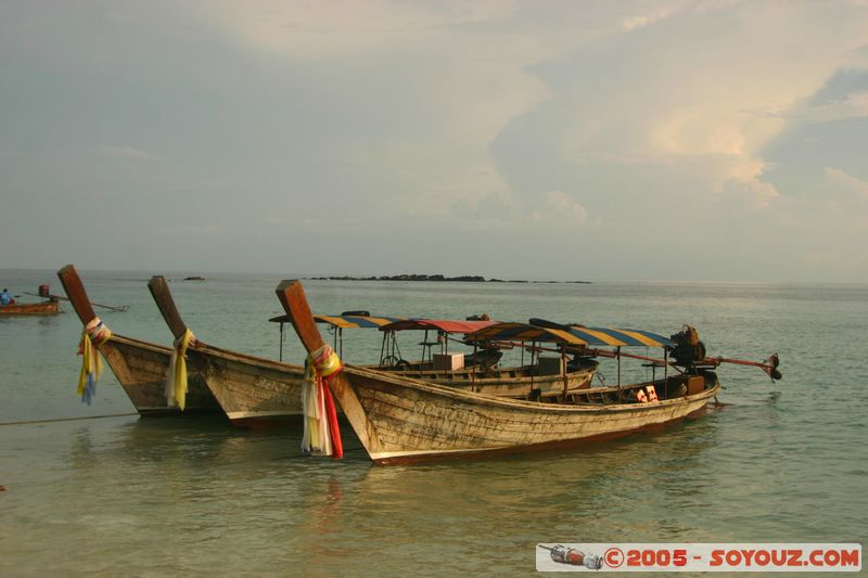 Koh Phi Phi Don - Hat Yao
Mots-clés: thailand bateau mer