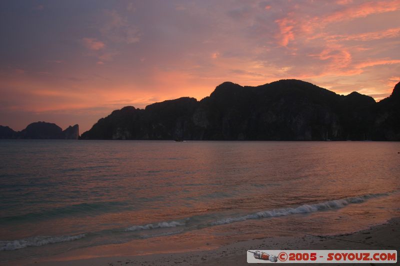 Koh Phi Phi Don - Hat Yao - Sunset
Mots-clés: thailand sunset mer