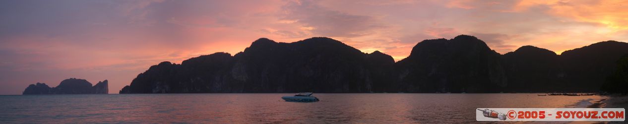 Koh Phi Phi Don - Hat Yao - Sunset - panorama
Mots-clés: thailand sunset panorama mer