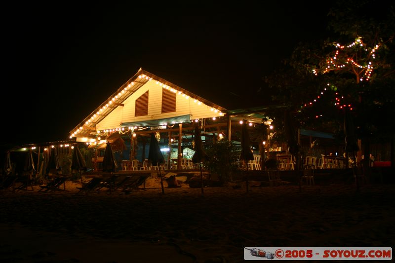 Koh Phi Phi Don - Hat Yao by Night
Mots-clés: thailand Nuit