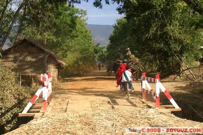 Nyaung Shwe
Mots-clés: myanmar Burma Birmanie