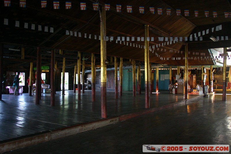 Inle lake - Nga Phe Kyaung
Mots-clés: myanmar Burma Birmanie Pagode Lac