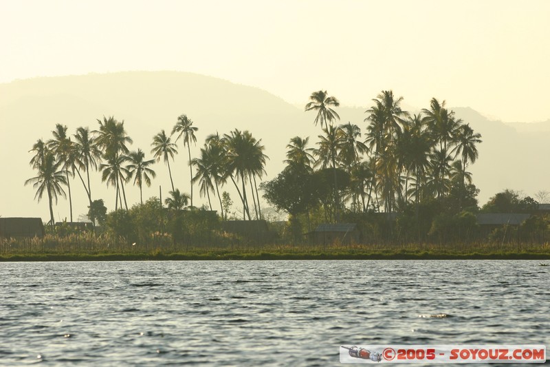 Inle lake
Mots-clés: myanmar Burma Birmanie Lac