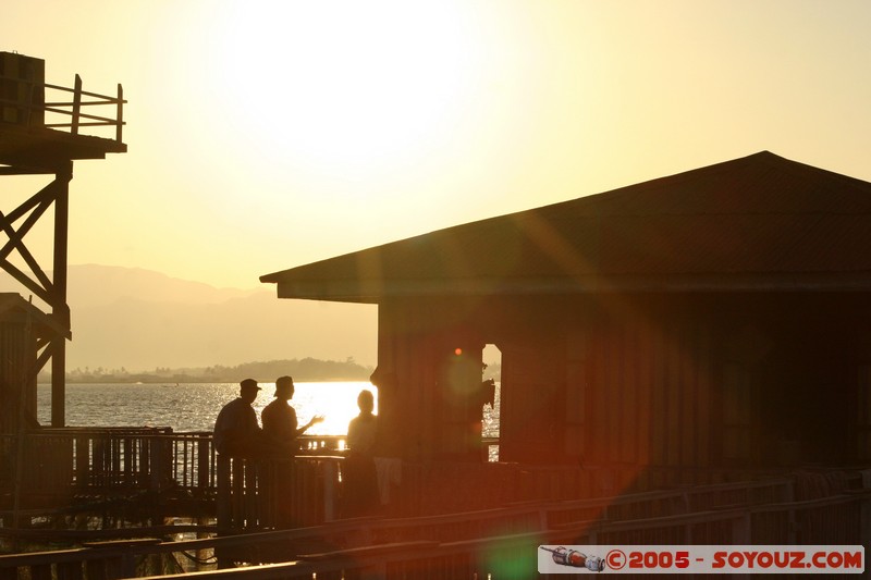 Inle lake - Government Rest House
Mots-clés: myanmar Burma Birmanie sunset Lac