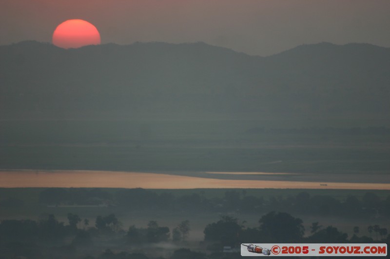 Mandalay Hill - Sunset
Mots-clés: myanmar Burma Birmanie sunset