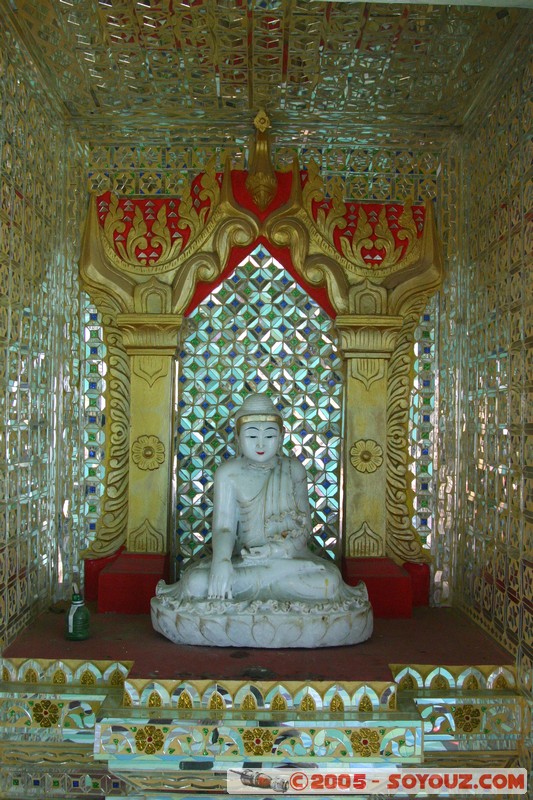 Sagaing - Soon U Ponnya Shin Paya
Mots-clés: myanmar Burma Birmanie Pagode