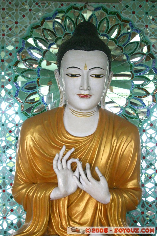 Sagaing - Soon U Ponnya Shin Paya
Mots-clés: myanmar Burma Birmanie Buddha statue Pagode