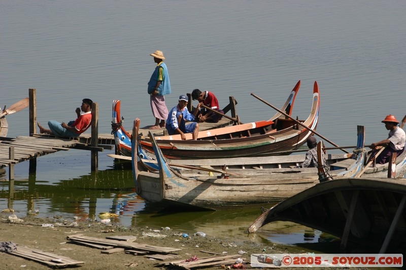 Amarapura
Mots-clés: myanmar Burma Birmanie bateau personnes