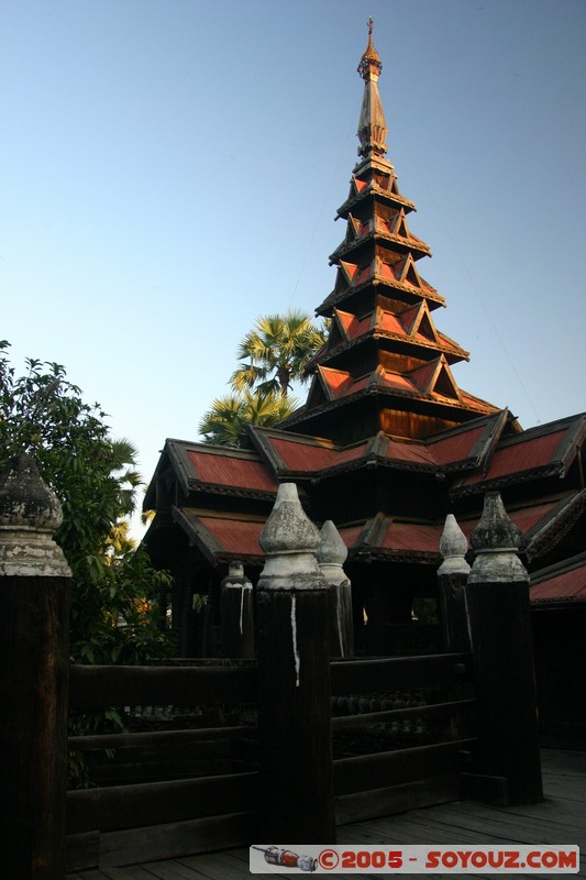 Inwa - Bagaya Kyaung
Mots-clés: myanmar Burma Birmanie Pagode