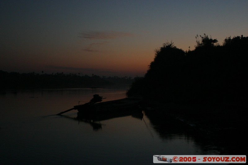 Inwa - Sunset
Mots-clés: myanmar Burma Birmanie sunset