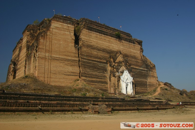Mingun Paya
Mots-clés: myanmar Burma Birmanie Ruines Pagode