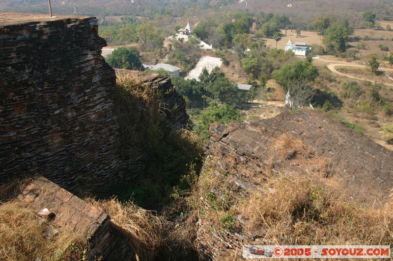 Mingun Paya
Mots-clés: myanmar Burma Birmanie Ruines Pagode