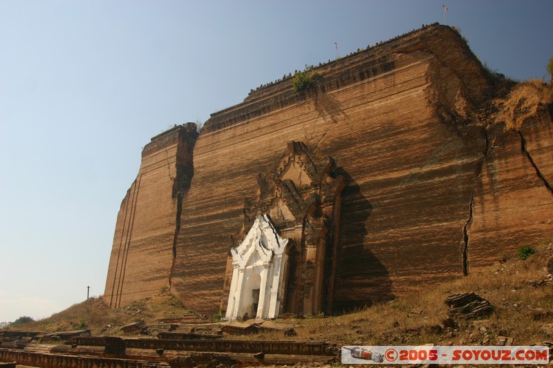 Mingun Paya
Mots-clés: myanmar Burma Birmanie Ruines Pagode