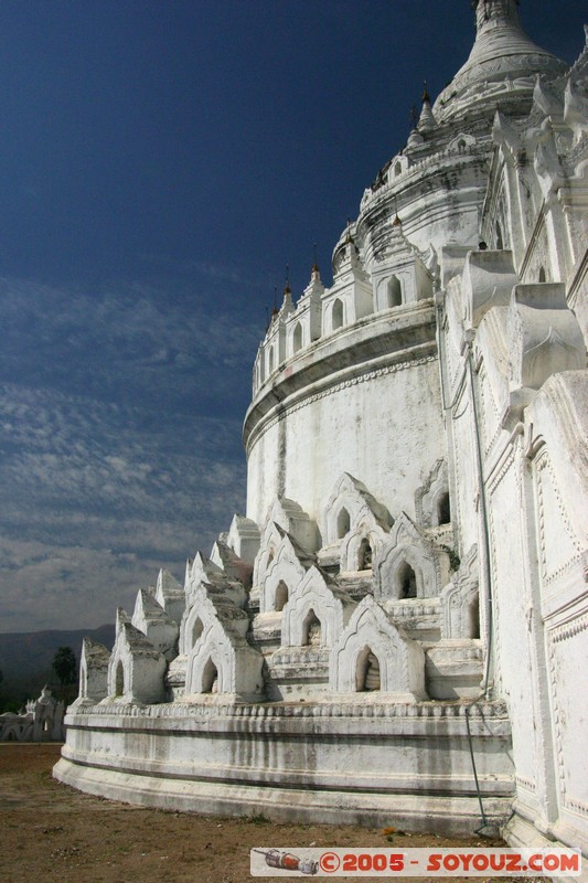 Mingun - Mya Thein Tan Pagoda
Mots-clés: myanmar Burma Birmanie Pagode