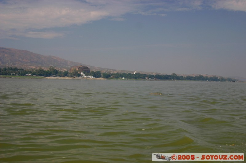 Mingun - Ayeyarwady river
Mots-clés: myanmar Burma Birmanie