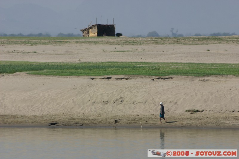 Ayeyarwady River
Mots-clés: myanmar Burma Birmanie Riviere personnes