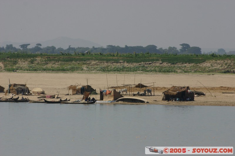 Ayeyarwady River
Mots-clés: myanmar Burma Birmanie Riviere