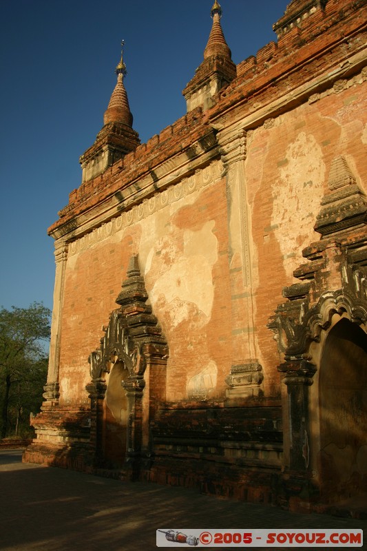 Bagan - Su-la-ma-ni Pahto
Mots-clés: myanmar Burma Birmanie Ruines Pagode