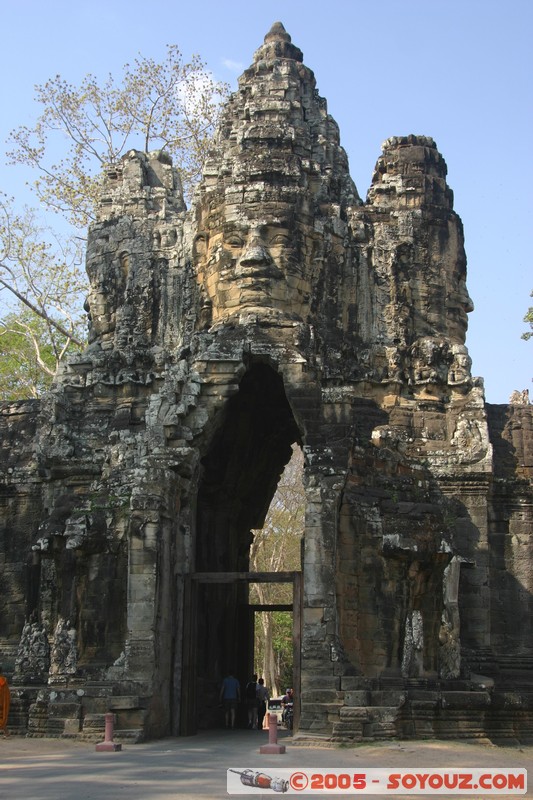 Angkor Thom - South Gate
Mots-clés: patrimoine unesco Ruines