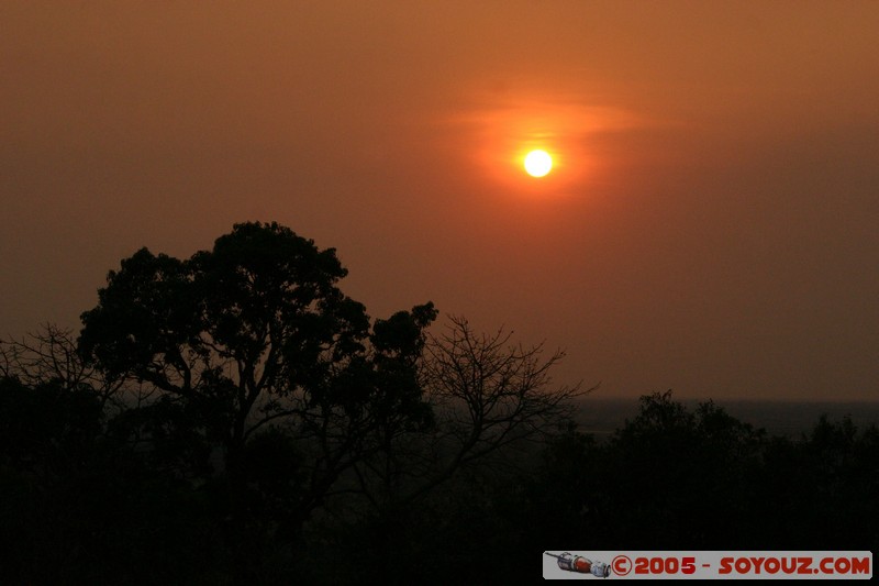 Angkor Thom - Phnom Bakheng - sunset
Mots-clés: patrimoine unesco Ruines sunset