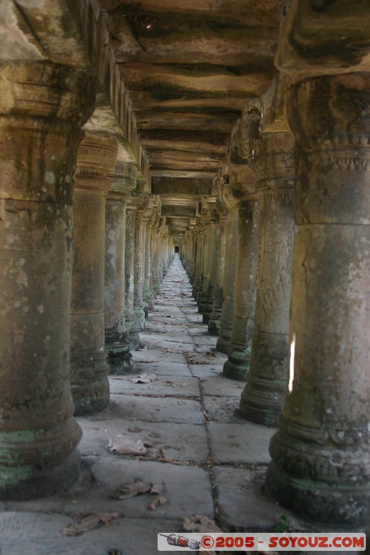 Angkor Thom - Baphuon
Mots-clés: patrimoine unesco Ruines