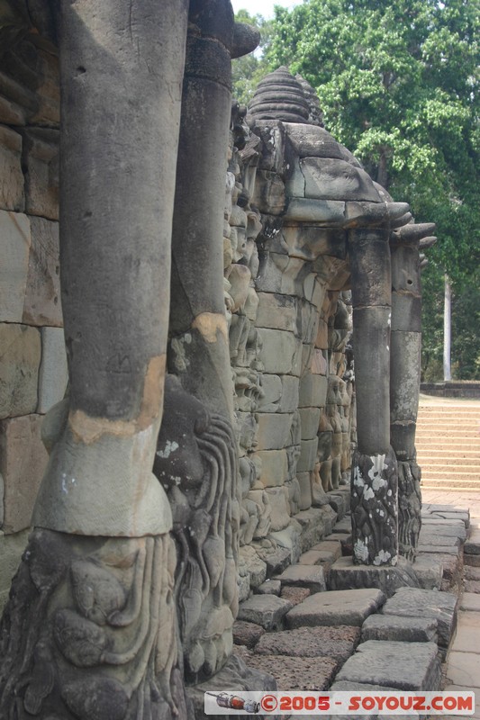 Angkor Thom - Terrace of the Elephants 
Mots-clés: patrimoine unesco Ruines