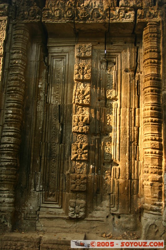 Angkor - Ta Prohm
Mots-clés: patrimoine unesco Ruines