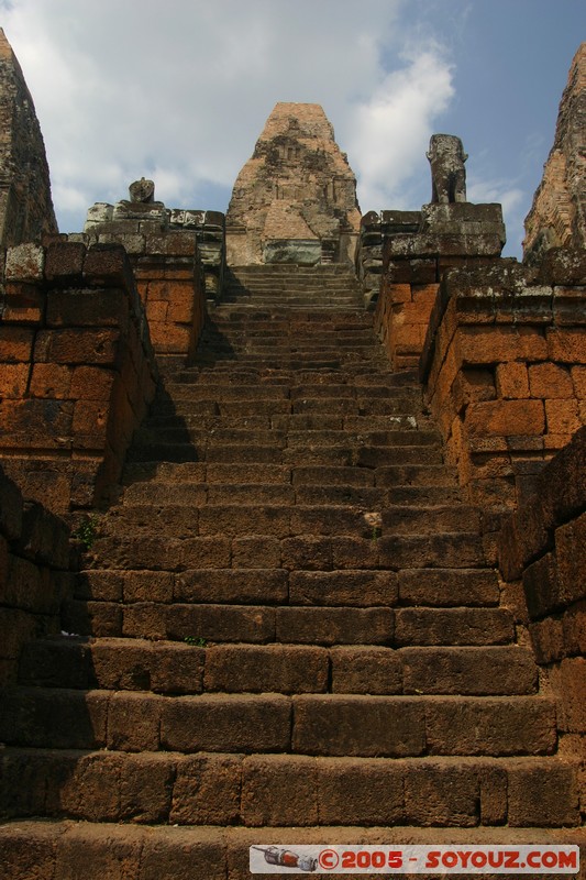 Angkor - Pre Rup
Mots-clés: patrimoine unesco Ruines