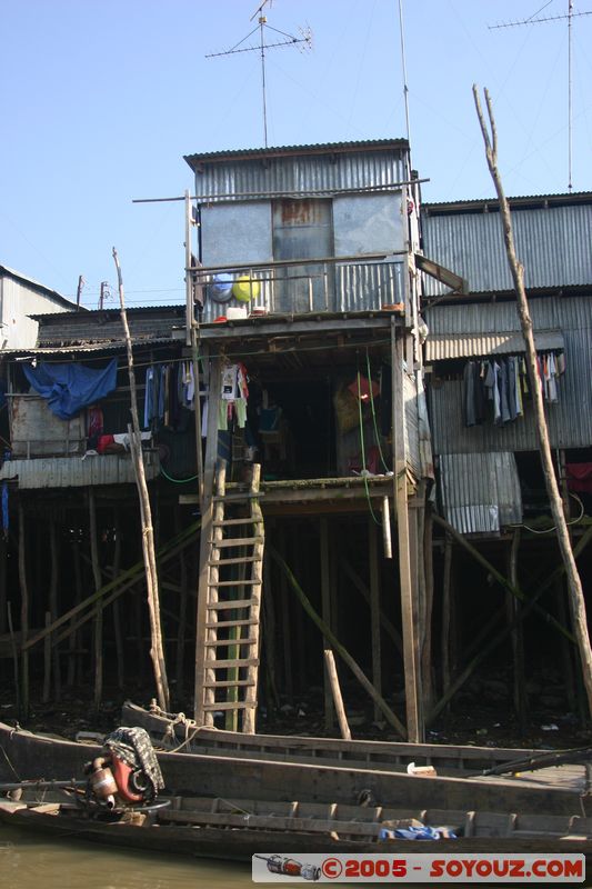 Along Mekong River
Mots-clés: Vietnam Mekong River Riviere