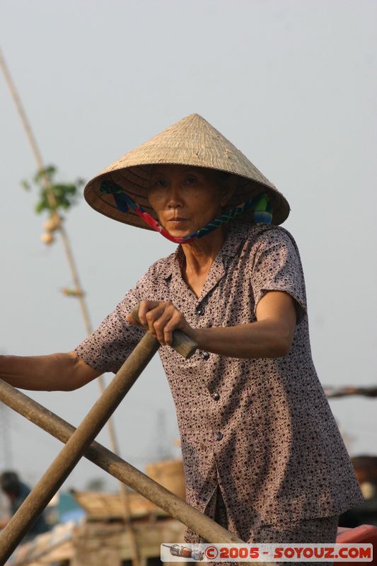 Cai Rang - Floating Market
Mots-clés: Vietnam personnes Marche floating market