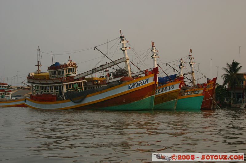 My Tho - Mekong River
Mots-clés: Vietnam sunset bateau