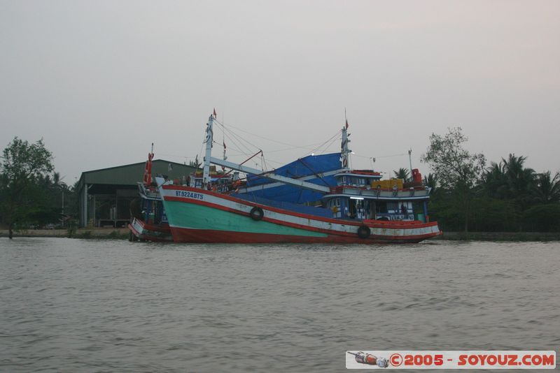My Tho - Mekong River
Mots-clés: Vietnam bateau