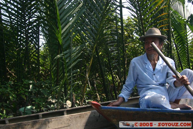 My Tho - On the Canals
Mots-clés: Vietnam bateau Riviere personnes