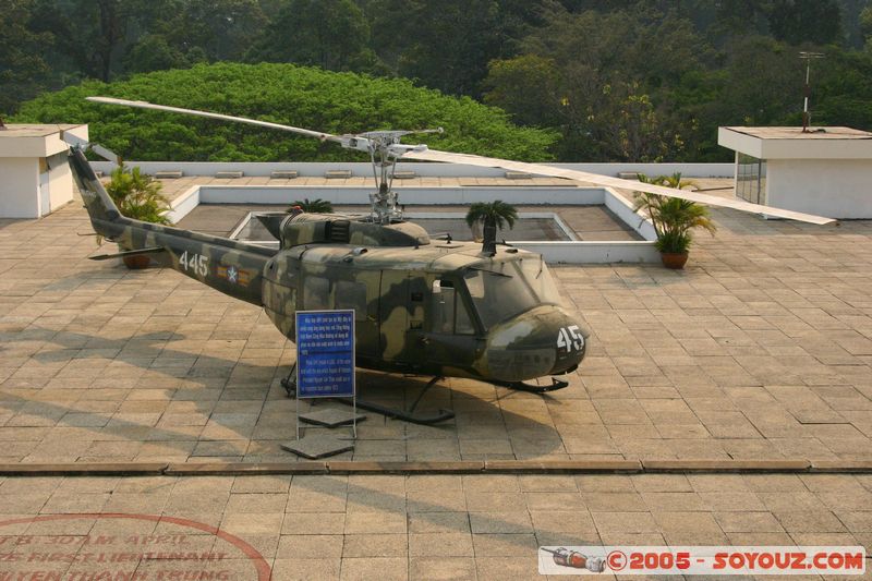 Saigon - Hoi Truong Thong Nhat - Helicopter
Mots-clés: Vietnam HÃ´-Chi-Minh-Ville Ho Chi Minh Helicoptere Armee