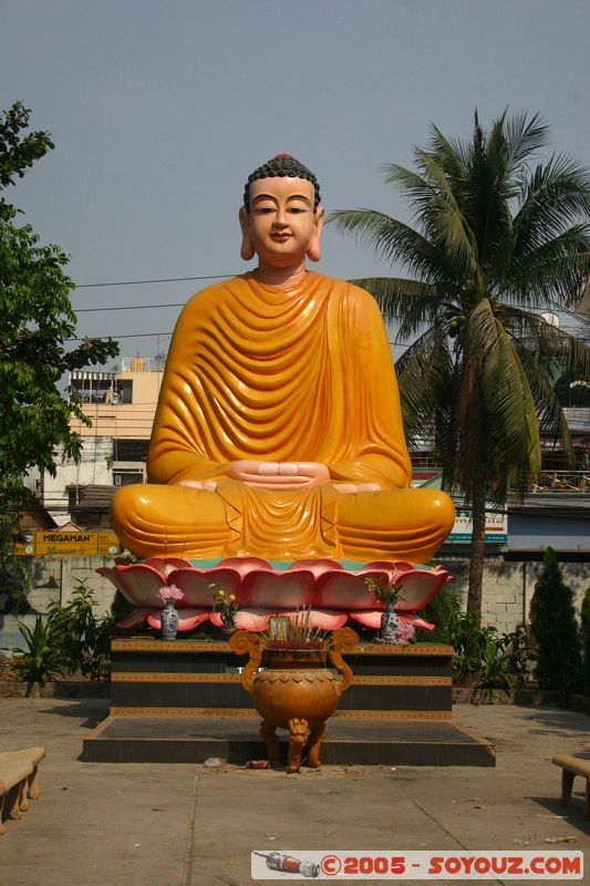 Saigon - Giac Lam Pagoda
Mots-clés: Vietnam HÃ´-Chi-Minh-Ville Ho Chi Minh Boudhiste Pagode statue