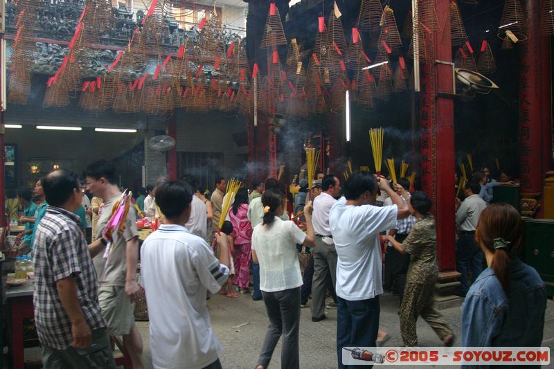 Saigon - Thien Hau Pagoda
Mots-clés: Vietnam HÃ´-Chi-Minh-Ville Ho Chi Minh Boudhiste Pagode personnes