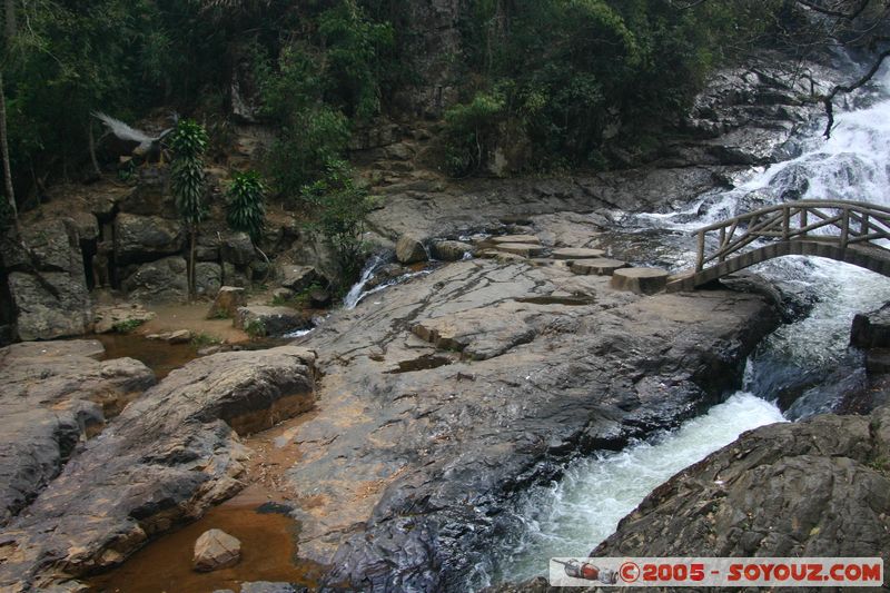 Around Dalat - Datanla Falls
Mots-clés: Vietnam cascade