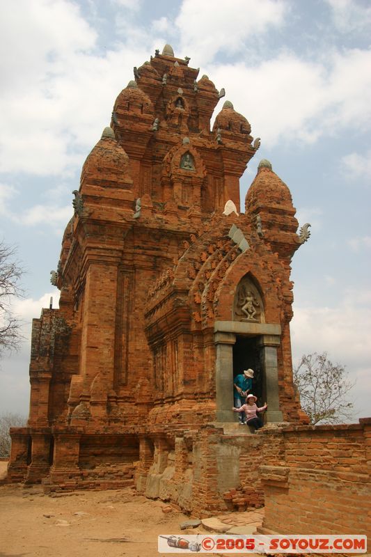 Po Klong Garai Cham Towers
Mots-clés: Vietnam Pagode Ruines