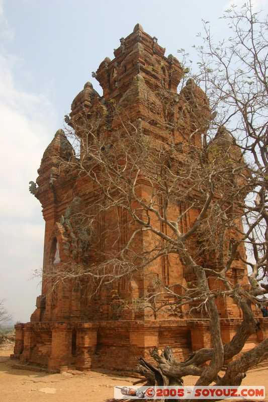 Po Klong Garai Cham Towers
Mots-clés: Vietnam Pagode Ruines