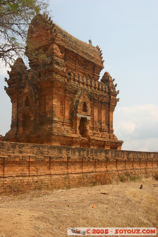 Po Klong Garai Cham Towers
Mots-clés: Vietnam Pagode Ruines